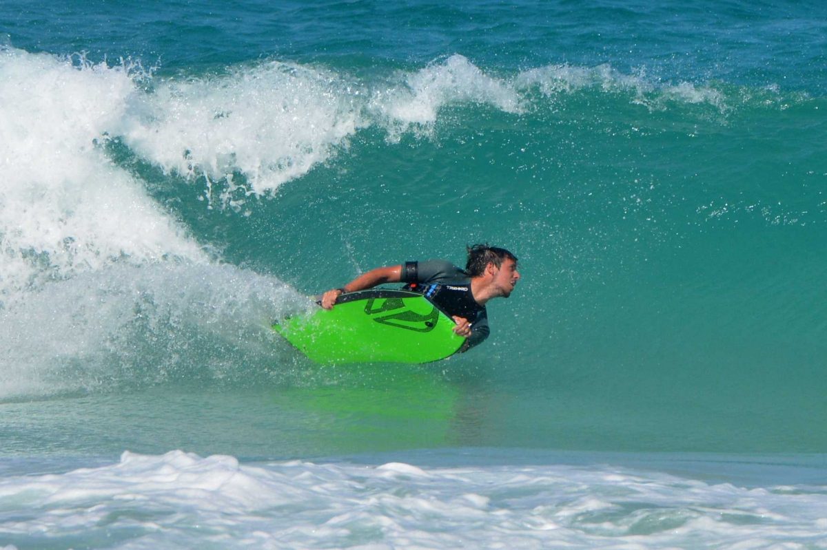 Learn to Ride a BodyboardBodyboarding and Boogie Board Maneuvres