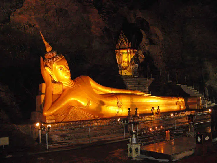 Reclining Buddha