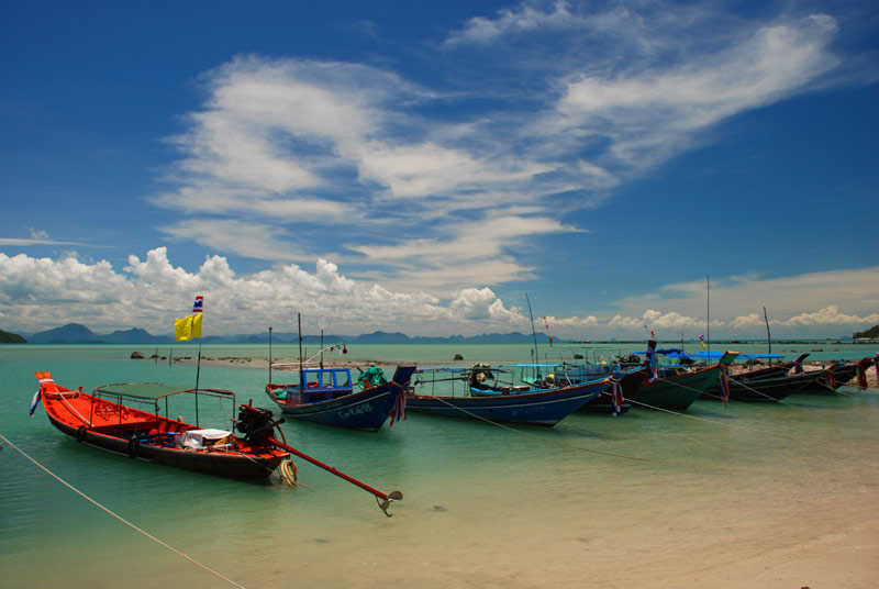 Surfing Koh SamuiSurf Guide and Tips for Surfing Koh Samui